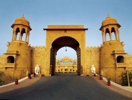 The Fort and Palaces Tour